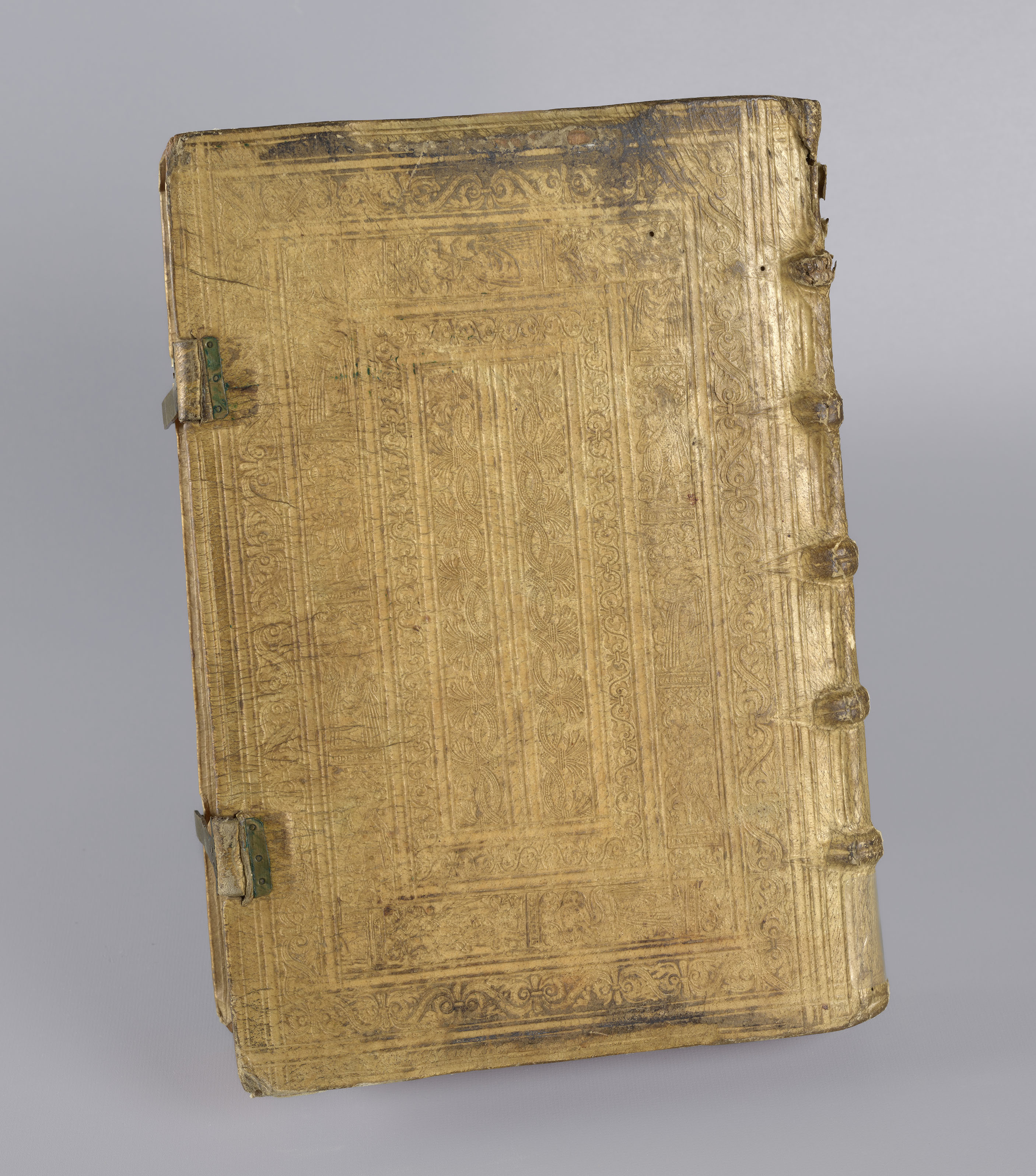 Vergilius cum c?mentariis quinque videlicet: Seruii, Landini, Ant. Mancinelli, Donati, Domitii. (M. Vegius' Book XIII addition to the Aen. Also Priapeia and Catalecta.) / Colophon: Impressu Venetiis per Bartolome? de Zanis de Portesio. . . . M.cccc.xciii. Stamped vellum with clasps. Very rare. Fol. - Image 749